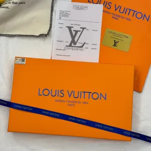 Reps Luxury Louis Vuitton Shawl Red Jacquard Champagne Color Winter