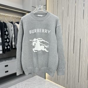 Luxury Burberry Cashmere Sweater For Autumn